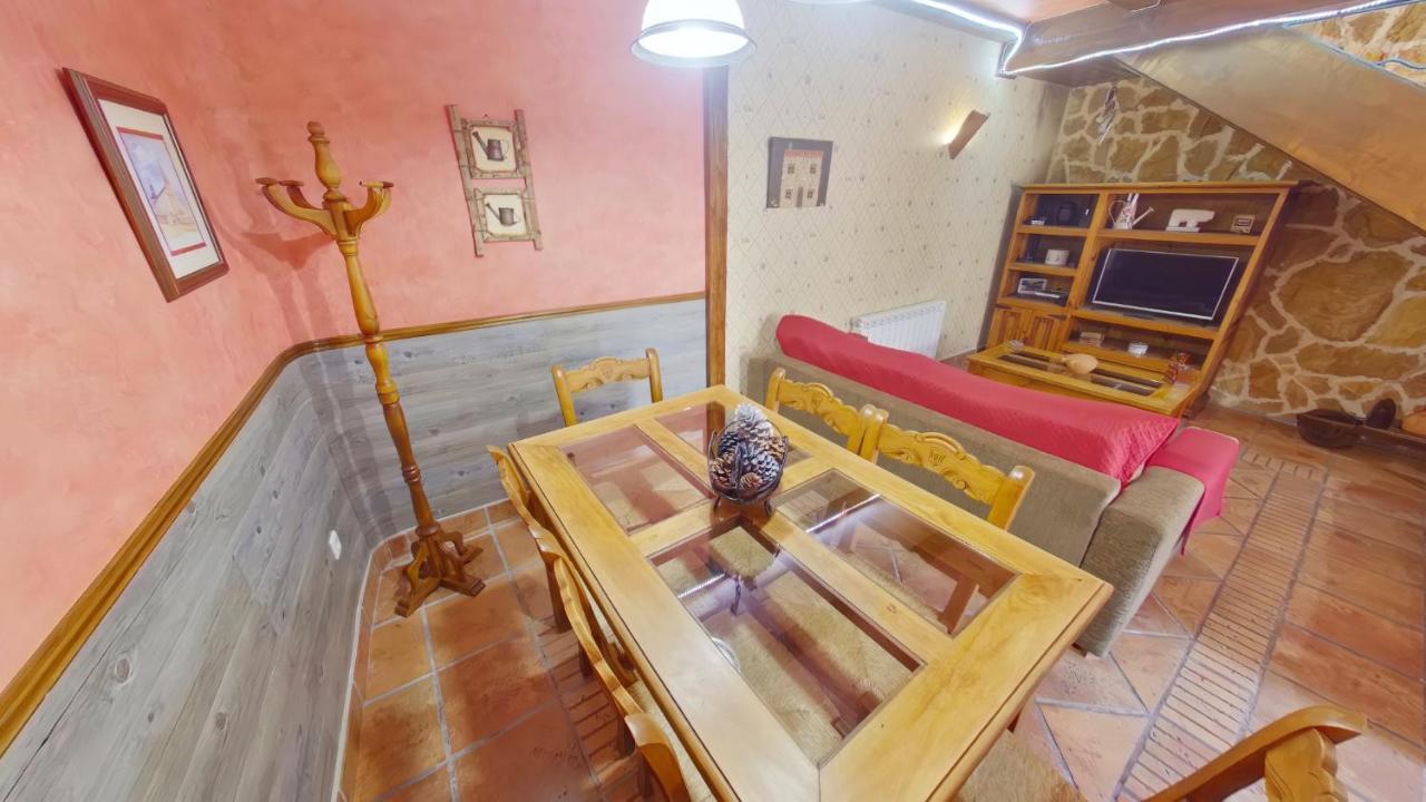Ruralrut-El Tiemblo Wifi, Cabina De Hidromasaje, Aire Acondicionado Y A Pocos Metros De Zonas De Bano Naturales Exteriör bild