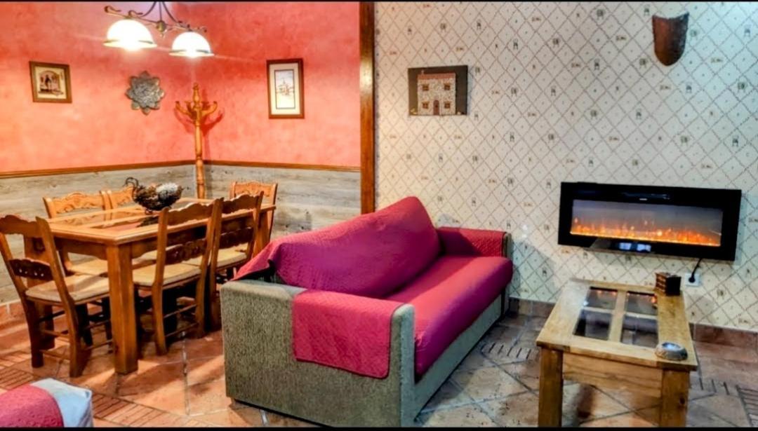 Ruralrut-El Tiemblo Wifi, Cabina De Hidromasaje, Aire Acondicionado Y A Pocos Metros De Zonas De Bano Naturales Exteriör bild